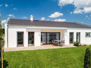 Fertighaus Vitalhaus Klosterberg von Regnauer Hausbau,  Außenansicht 2