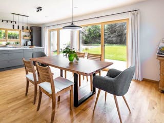 Fertighaus Vitalhaus Oberhaching von Regnauer Hausbau, Satteldach-Klassiker Innenansicht 1