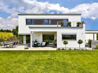 Fertighaus Vitalhaus Schwabach von Regnauer Hausbau, Cubushaus Außenansicht 2