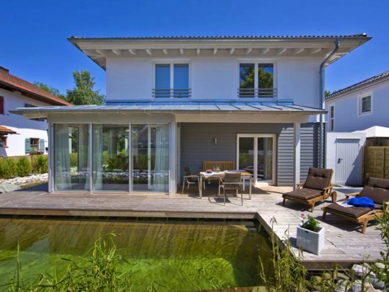 Fertighaus Vitalhaus Traunstein von Regnauer Hausbau Schlüsselfertig ab 523785€,  Außenansicht 1