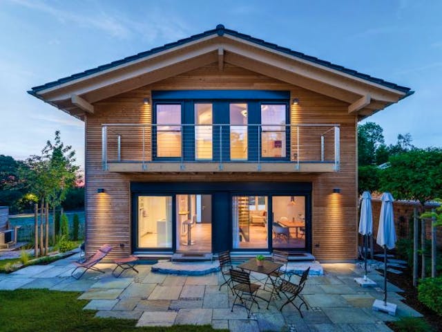 Fertighaus Vitalhaus Wendelstein von Regnauer Hausbau,  Außenansicht 2