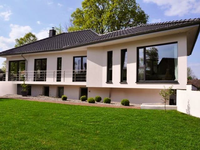 Massivhaus Winkelbungalow V125 von Virtus Massivhaus Schlüsselfertig ab 153900€, Bungalow Außenansicht 1