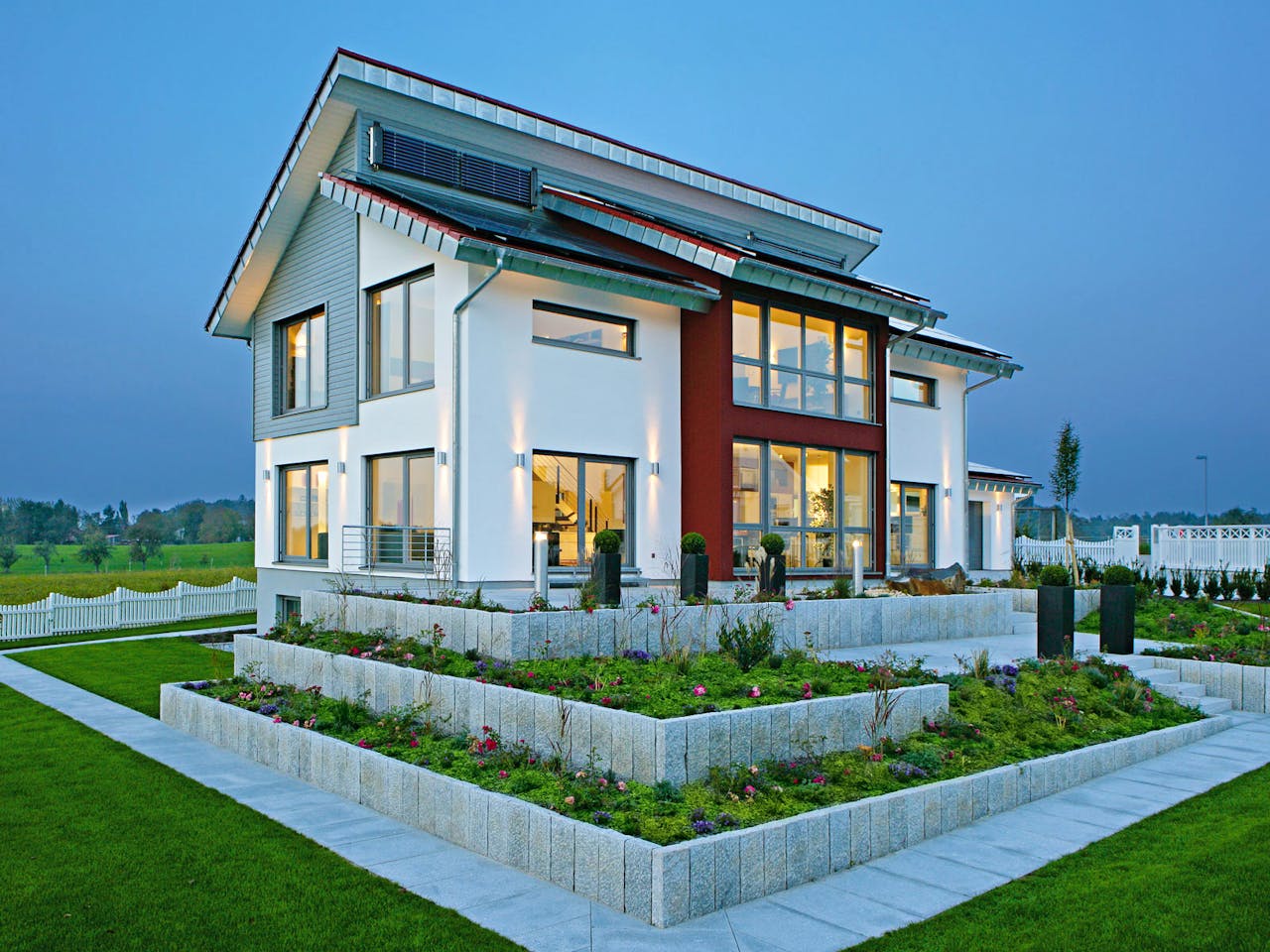 Fertighaus MH STYLE von WEISS Holzhaus Schlüsselfertig ab 609419€, Pultdachhaus Außenansicht 1