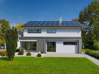 Fertighaus MH Ulm von Fertighaus WEISS Schlüsselfertig ab 553125€, Satteldach-Klassiker Außenansicht 2