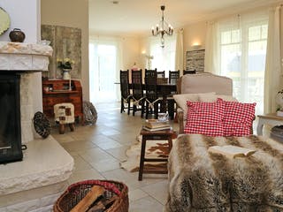 Fertighaus Modell 1.140 von Elbe-Haus, Satteldach-Klassiker Innenansicht 1