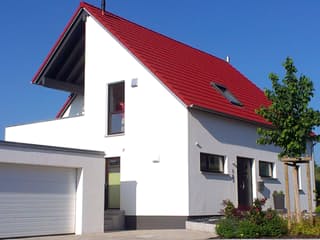 Fertighaus "unser haus" nr.7 von wir leben haus Schlüsselfertig ab 344400€, Satteldach-Klassiker Außenansicht 2