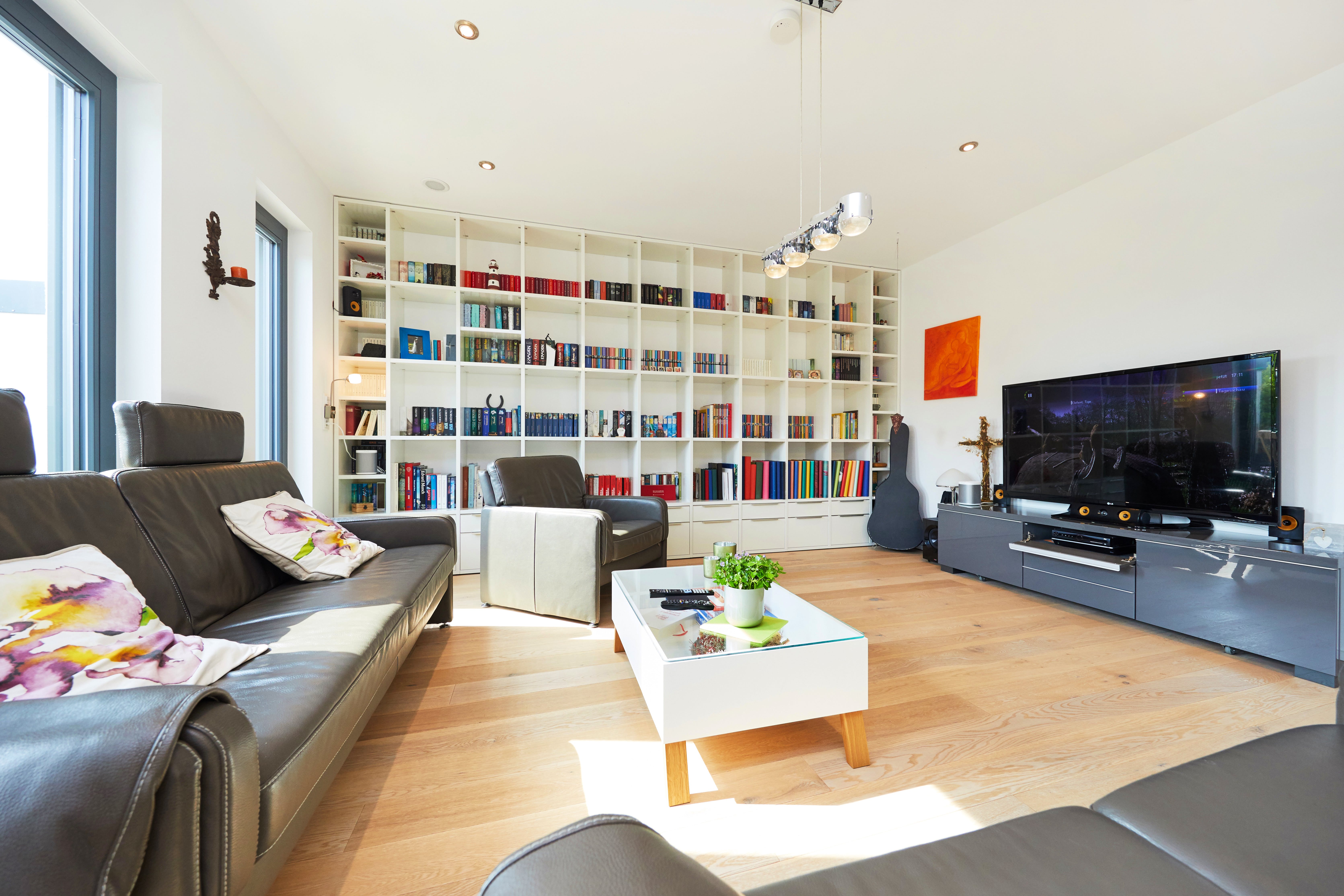 Fertighaus Monza von GUSSEK HAUS Schlüsselfertig ab 493500€, Satteldach-Klassiker Innenansicht 1