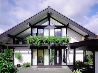 Fertighaus Musterhaus Gebhardshain II von DAVINCI HAUS, Fachwerk Außenansicht 5