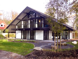 Fertighaus Musterhaus World of Living von DAVINCI HAUS, Fachwerk Außenansicht 2