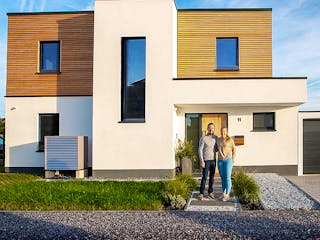 Massivhaus Bauhaus Mundt von MYMassivhaus, Cubushaus Außenansicht 2