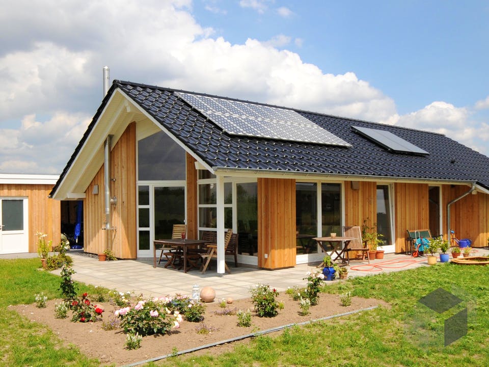 Natalie 3 (KfW-Effizienzhaus 40) von Dammann-Haus Außenansicht