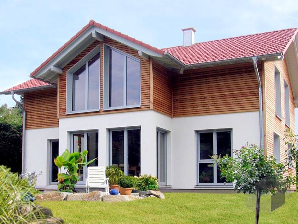 D155 von Frammelsberger HOLZHAUS Außenansicht