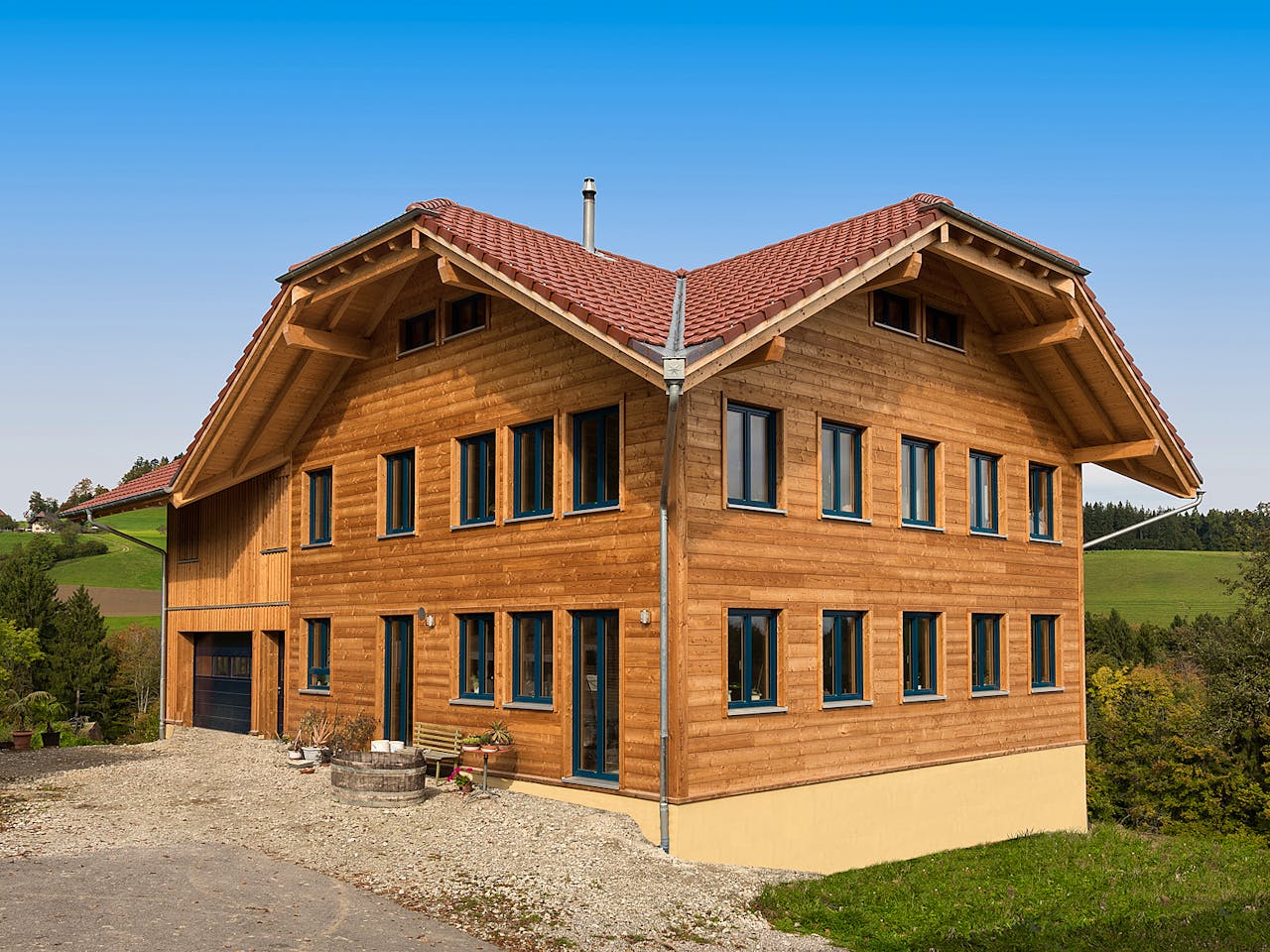 Blockhaus B420 Montigel von Frammelsberger R. Ingenieur-Holzbau, Blockhaus Außenansicht 1