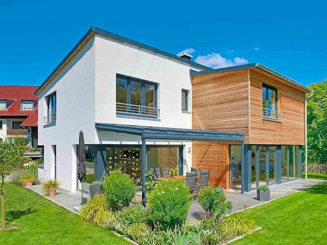 Fertighaus Haus Plessner von Naturholzhaus Bayern, Pultdachhaus Außenansicht 1 Fertighaus Haus Plessner von Naturholzhaus Bayern, Pultdachhaus Außenansicht 1