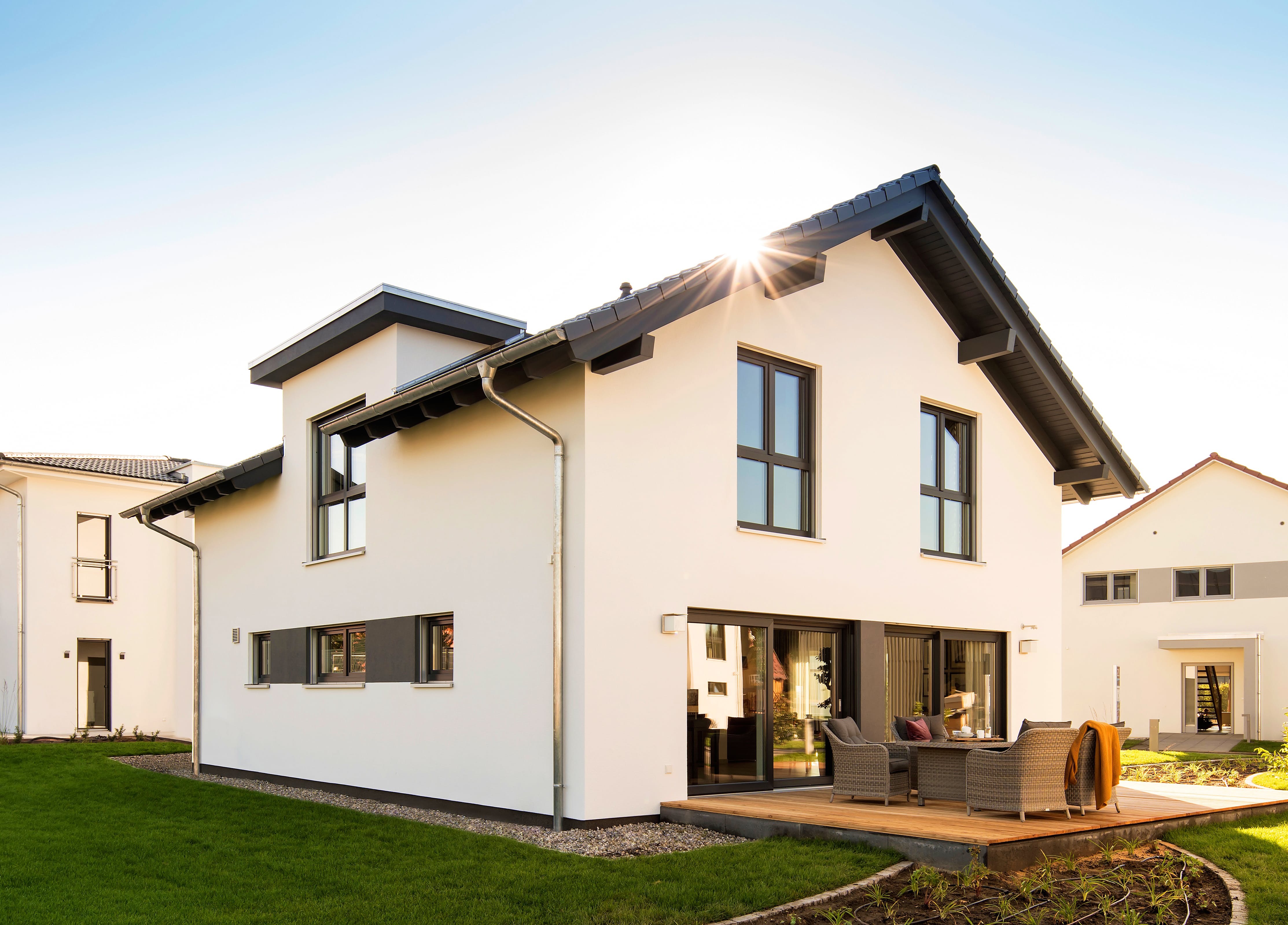 Fertighaus MH Günzburg - NEO von FingerHaus Schlüsselfertig ab 460251€, Satteldach-Klassiker Außenansicht 1