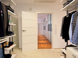 Fertighaus Neunecker von Holzhaus Rosskopf Schlüsselfertig ab 598000€, Cubushaus Innenansicht 7