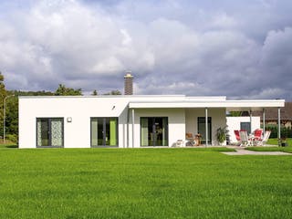 Fertighaus NIVO 130 von FingerHaus, Bungalow Außenansicht 2