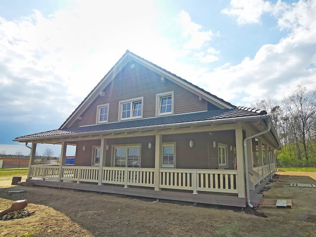 Fertighaus Haus Marusch von Gebrüder Noack Holzbau, Satteldach-Klassiker Außenansicht 2