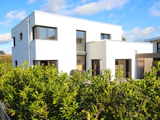 Massivhaus Bauhaus B-180 von NURDA-Hausbau Schlüsselfertig ab 339850€, Cubushaus Außenansicht 1