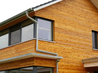 Fertighaus Ohmden von Holzhaus Rosskopf Schlüsselfertig ab 439000€, Satteldach-Klassiker Außenansicht 9