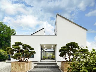 Fertighaus Musterhaus Bad Vilbel von OKAL Haus Schlüsselfertig ab 463900€, Pultdachhaus Außenansicht 2