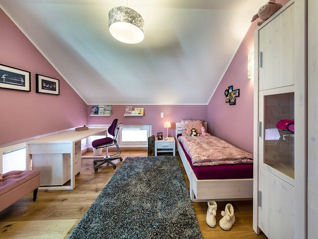 Fertighaus Musterhaus Fellbach von OKAL Haus Schlüsselfertig ab 557900€, Satteldach-Klassiker Innenansicht 9