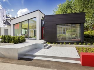 Fertighaus open - MH Fellbach von LUXHAUS, Bungalow Außenansicht 3