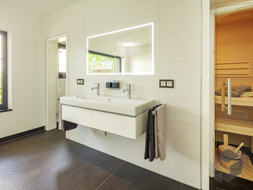 open - MH Fellbach von LUXHAUS Innenansicht