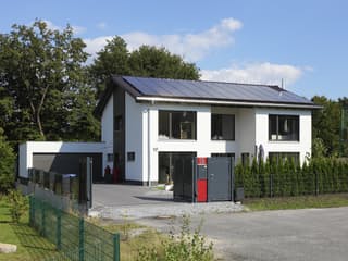 Fertighaus Ostwestfalen von Becker 360 Schlüsselfertig ab 414900€, Satteldach-Klassiker Außenansicht 2