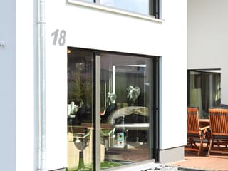 Fertighaus Ostwestfalen von Becker 360 Schlüsselfertig ab 414900€, Satteldach-Klassiker Außenansicht 6