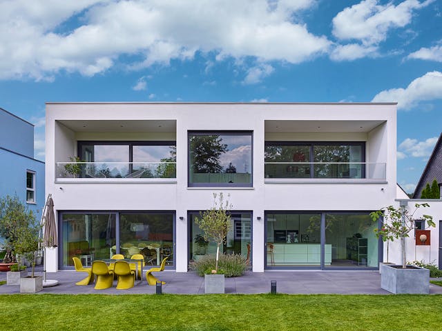 Fertighaus Stadtvilla Cube von petershaus, Stadtvilla Außenansicht 2