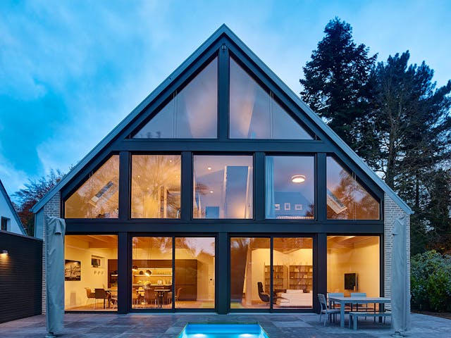 Fertighaus Lichthaus von petershaus, Satteldach-Klassiker Außenansicht 4