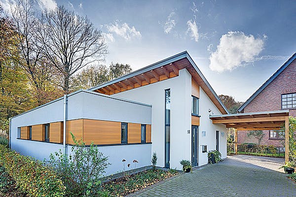 Pultdachhaus mit Flachdachanbau von Petershaus