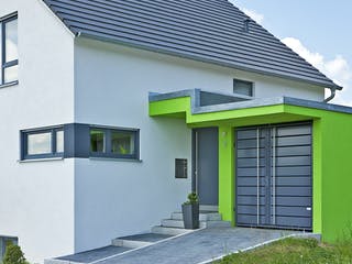 Massivhaus Thiel von Plan-Concept Massivhaus, Satteldach-Klassiker Außenansicht 5