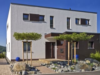 Fertighaus Plettenberg von Regnauer Hausbau Schlüsselfertig ab 504600€, Cubushaus Außenansicht 8