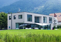 Rubner Haus Bausystem „Holzius“ Massivholzbau