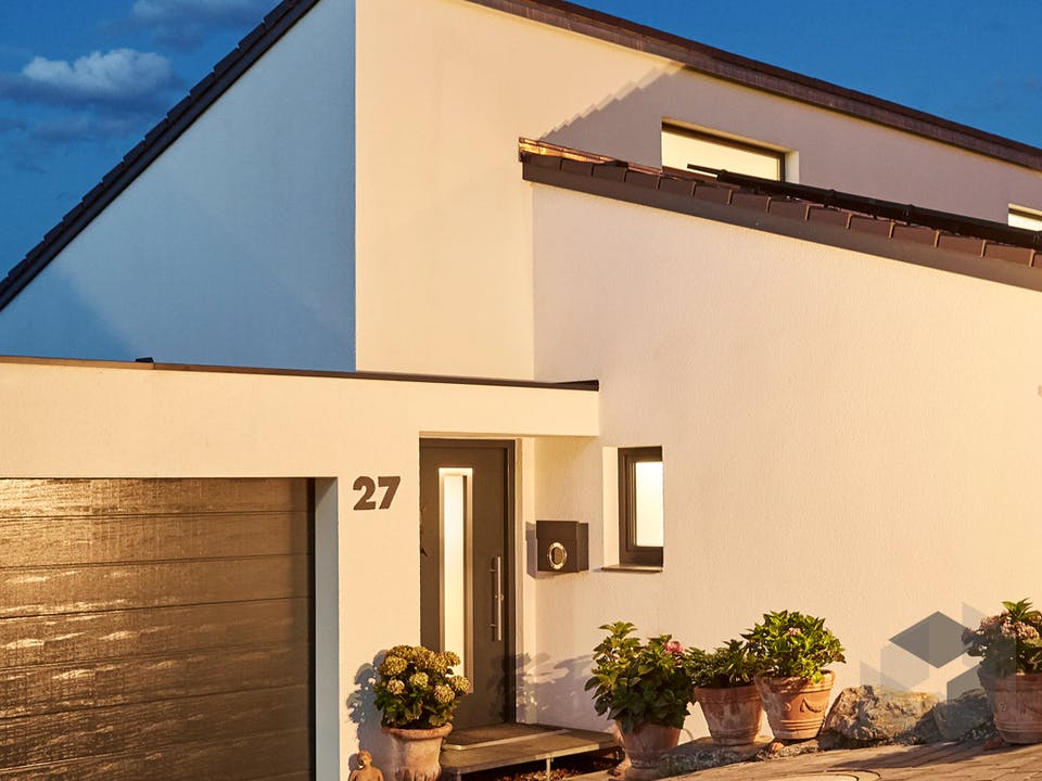 Pultdach Modern 102 von LUXHAUS Außenansicht