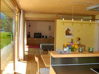 Fertighaus Rahn von Holzhaus Roßkopf Schlüsselfertig ab 298000€, Satteldach-Klassiker Innenansicht 4