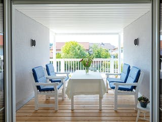 Fertighaus Albaching von Regnauer Hausbau Schlüsselfertig ab 633710€, Stadtvilla Außenansicht 5