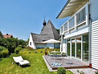 Fertighaus Breitbrunn von Regnauer Hausbau Schlüsselfertig ab 350040€, Satteldach-Klassiker Außenansicht 4