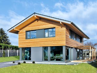 Fertighaus Heidi von Regnauer Hausbau Schlüsselfertig ab 549475€, Satteldach-Klassiker Außenansicht 1