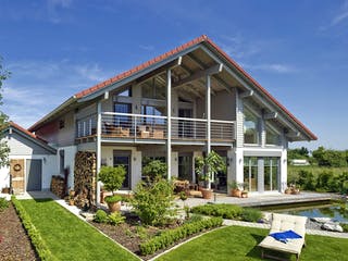 Fertighaus Landshut von Regnauer Hausbau Schlüsselfertig ab 591250€, Satteldach-Klassiker Außenansicht 1