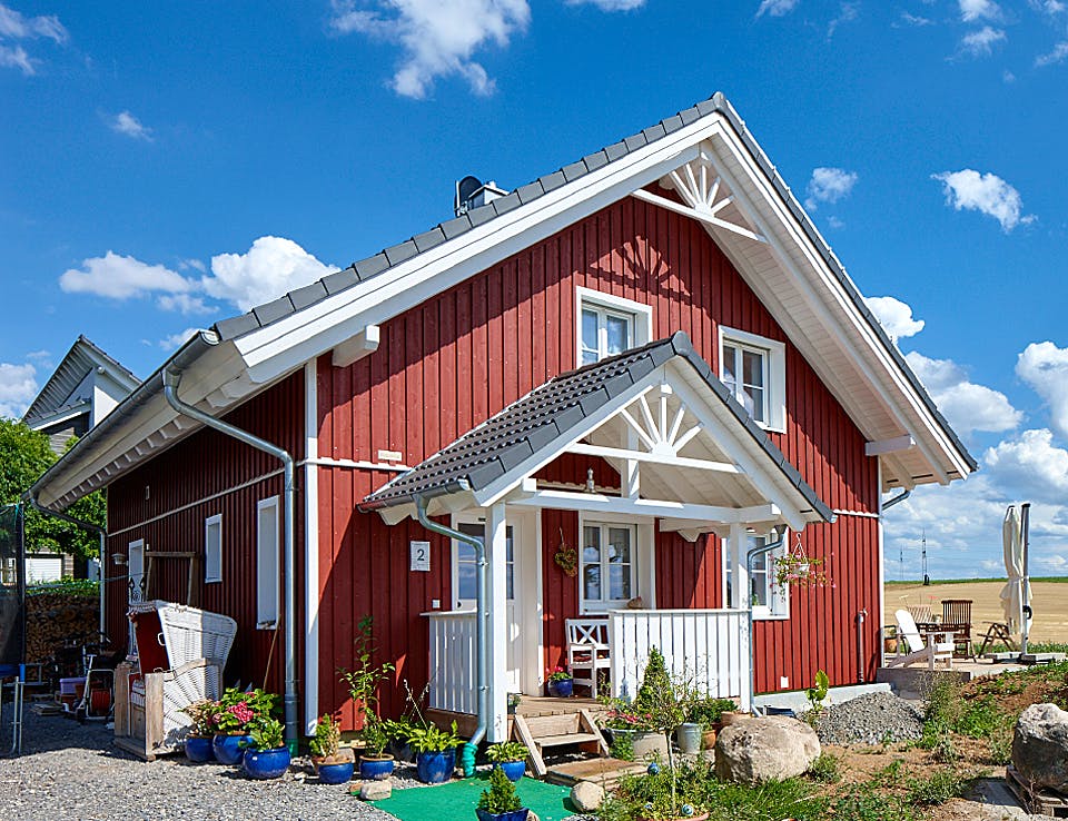 Blockhaus Oedheim von Rems-Murr-Holzhaus Schlüsselfertig ab 453000€, Blockhaus Außenansicht 2