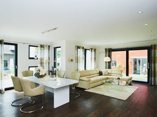 Fertighaus Innovation R - Bad Vilbel von RENSCH-HAUS, Satteldach-Klassiker Innenansicht 1
