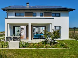 Fertighaus MH Merano von RENSCH-HAUS, Satteldach-Klassiker Außenansicht 2