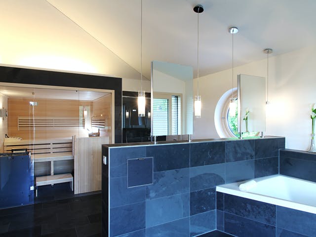 Wellnessbad mit Sauna