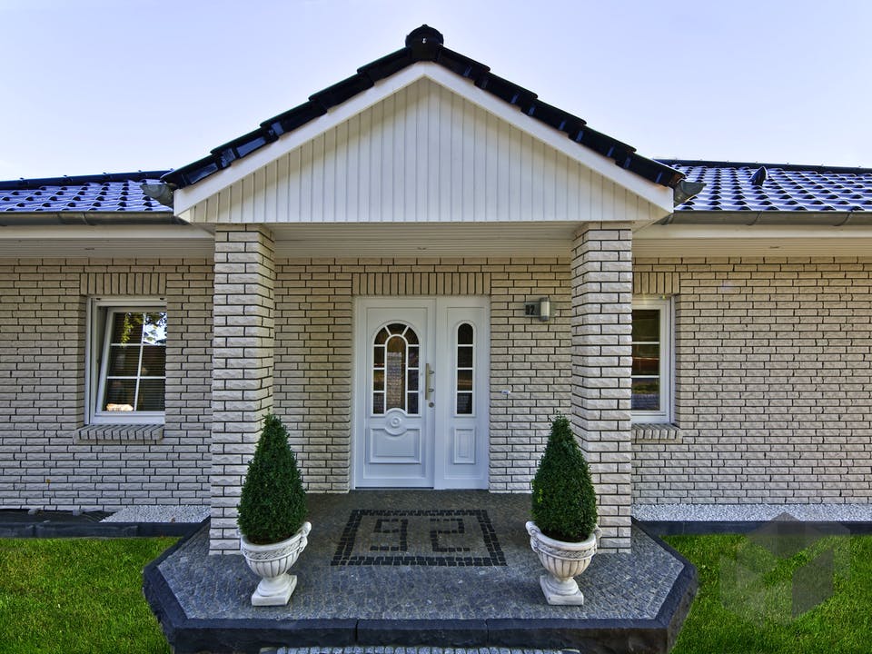Winkelbungalow Ahlbeck von ROTH-MASSIVHAUS Außenansicht