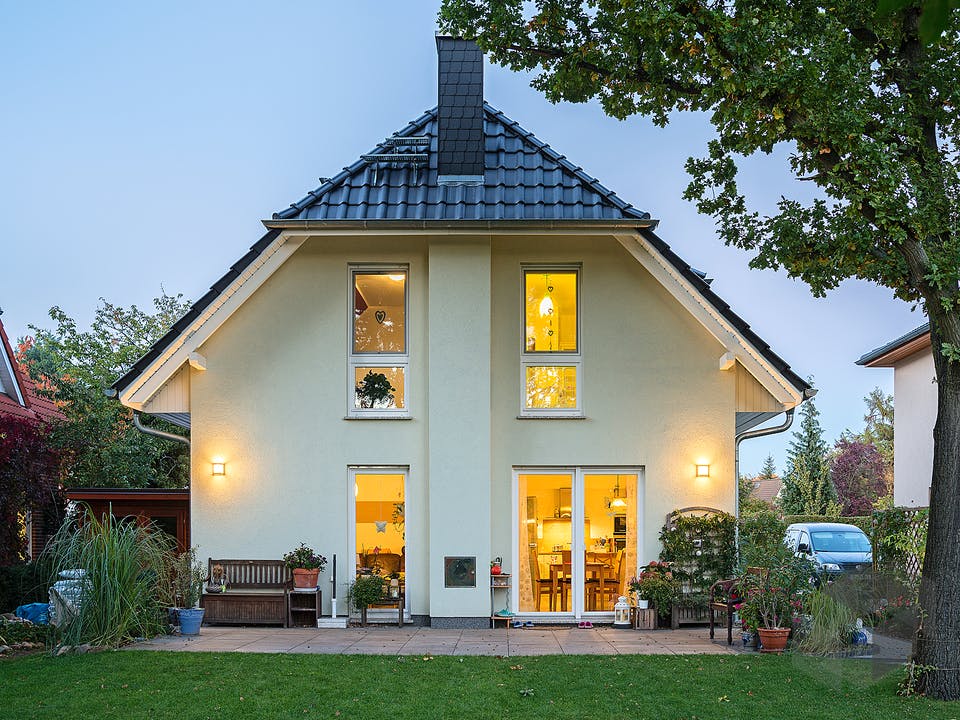 Haus Stade von ROTH-MASSIVHAUS Außenansicht