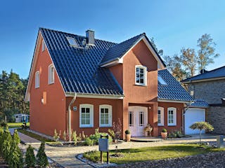 Massivhaus Stadthaus 141 von ROTH MASSIVHAUS Schlüsselfertig ab 365200€, Satteldach-Klassiker Außenansicht 1
