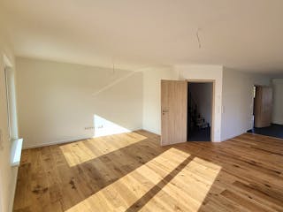Massivhaus Quadriga II mit DG von R+S Immobilien Schlüsselfertig ab 389000€, Satteldach-Klassiker Innenansicht 1